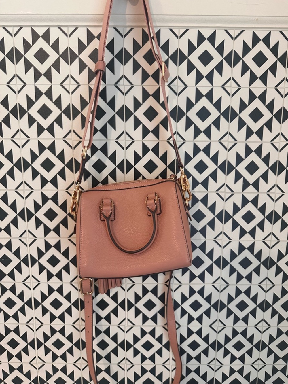 Tory Burch Small Convertible Crossbody in Dusty Rose - Picture 4 of 5